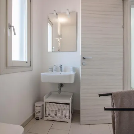 Lungomare Golfo Aranci-modern With Parking! Golfo Aranci